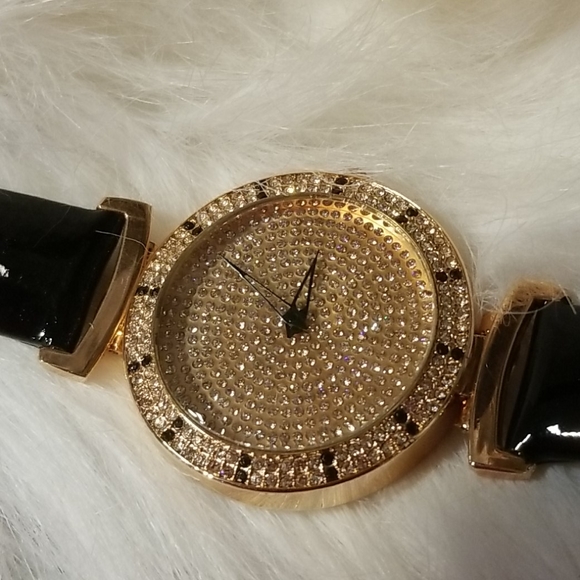 Watch - Picture 3 of 4